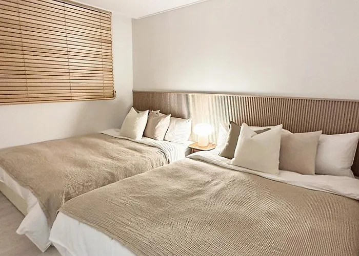 Spacious 2br 3br Near Hongdae Free Parking