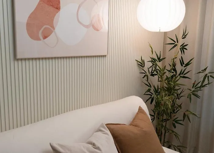 Spacious 2br 3br Near Hongdae Free Parking Seúl