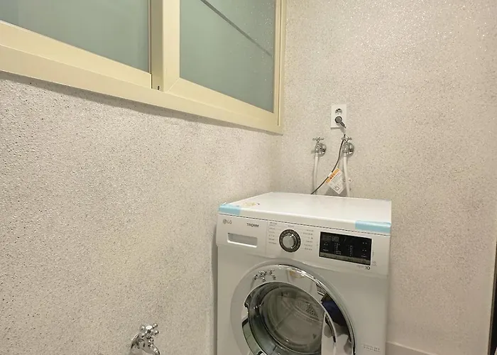 Apartamento Spacious 2br 3br Near Hongdae Free Parking
